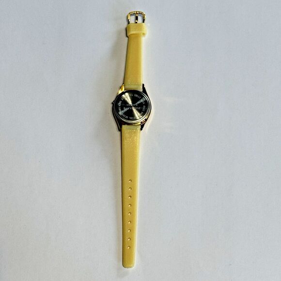 Holly‎ Hobbie LCD Digital Watch by Bradley Time 1972  display picture 2